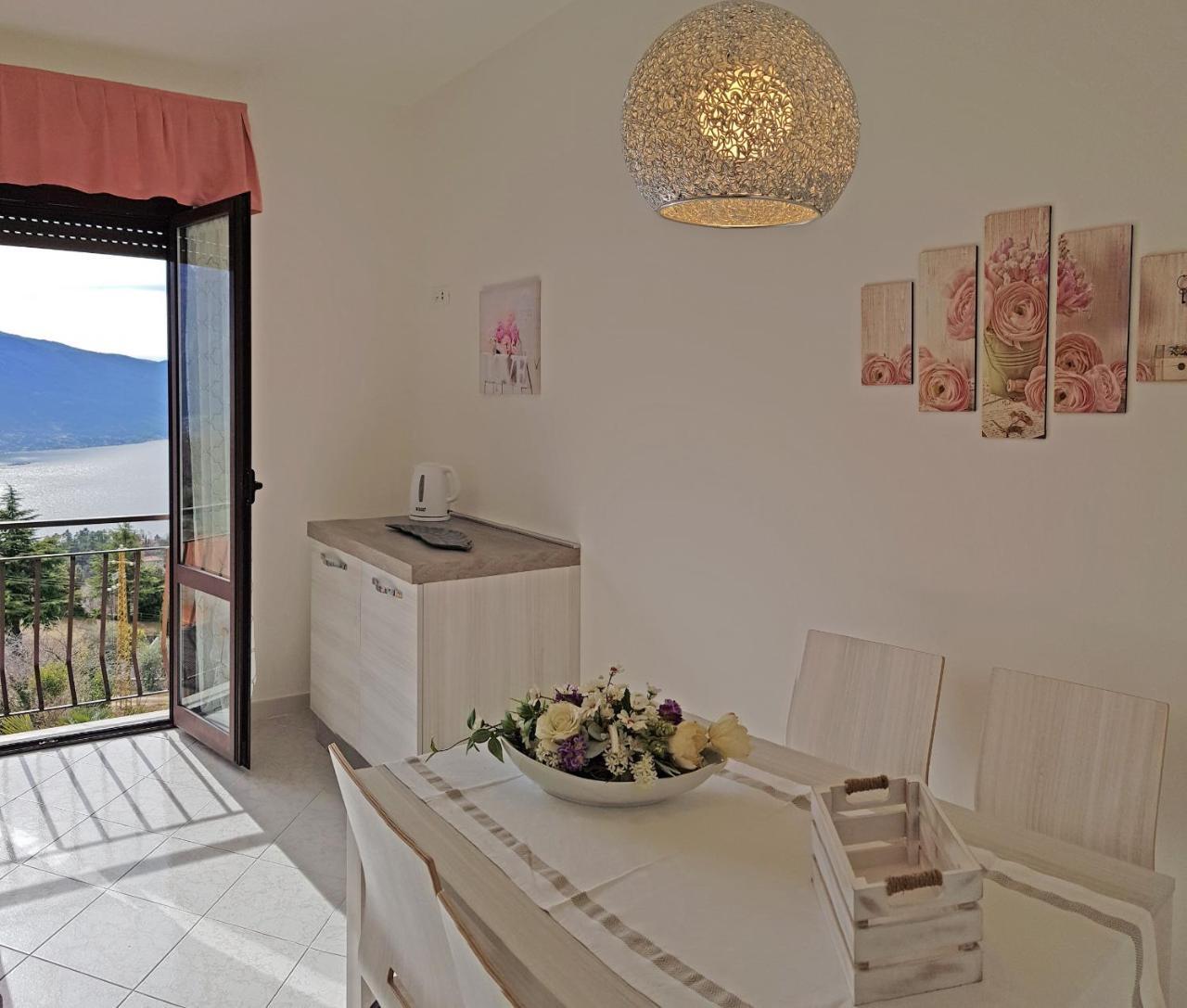 Casa Palanca Lake View Apartment By Gardadomusmea トレモージネ エクステリア 写真
